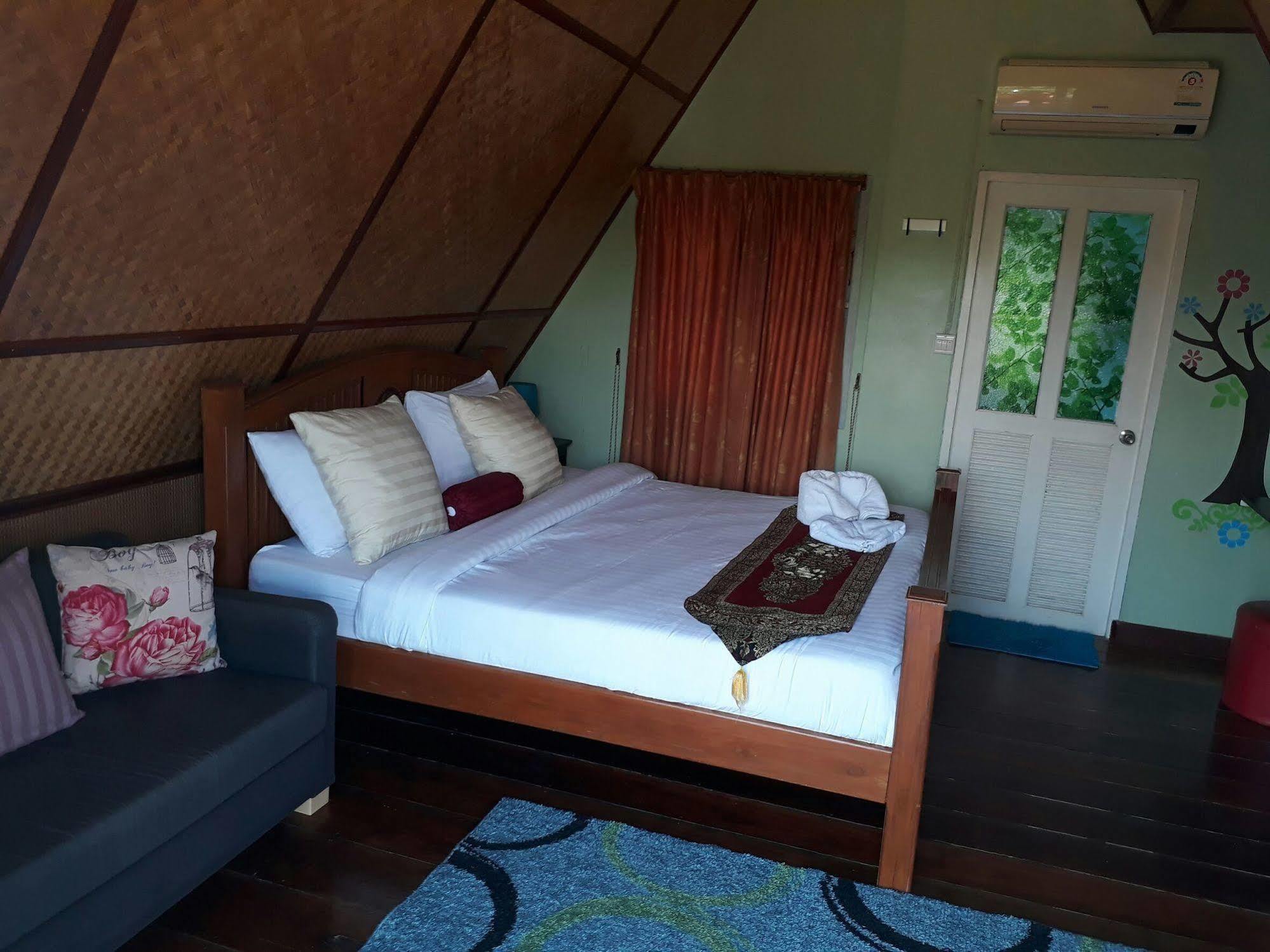 Goodview Resort & Camping Ban Kaeng Raboet Exteriér fotografie